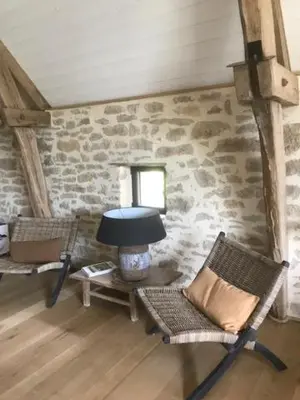 Coin salon dans l'établissement Ratatouille