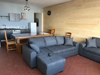 Plan de l'établissement appartement 12 couchages proche piste ski et de randonnées du lioran