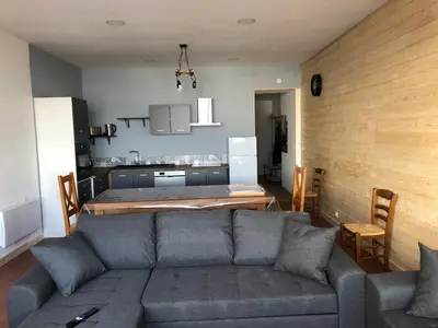 Plan de l'établissement appartement 12 couchages proche piste ski et de randonnées du lioran