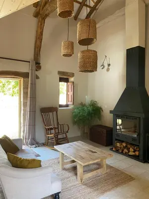 Coin salon dans l'établissement Gîte Dordogne Périgord