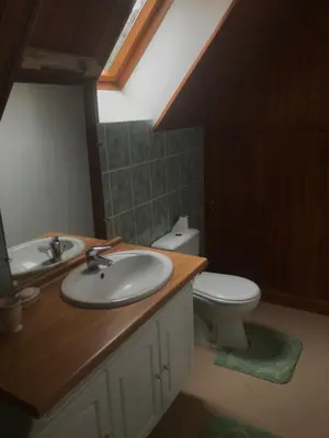 Salle de bains dans l'établissement La Résidence de Marie