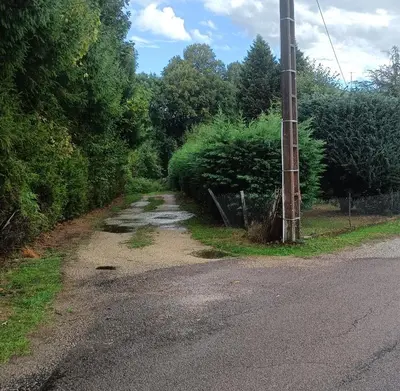 Plan de l'établissement Entre Puy-de-Dôme et Corrèze Appartement pour 4 personnes avec terrasse et jardin