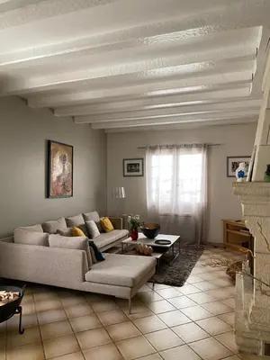 Coin salon dans l'établissement St Amour - Maison en Dordogne avec piscine