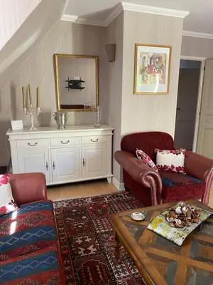 Coin salon dans l'établissement St Amour - Maison en Dordogne avec piscine