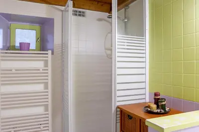 Salle de bains dans l'établissement Gite Les Marmottes