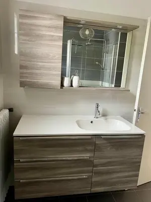 Salle de bains dans l'établissement Casa Viallatoux - Proche Centre - Parking Gratuit