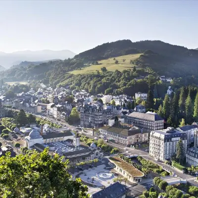 Vue générale sur la montagne ou vue sur la montagne depuis l'appartement
