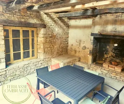 Plan de l'établissement L'authentique Martelaise PISCINE CHAUFFEE