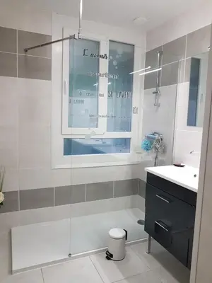Salle de bains dans l'établissement MONETTE 1