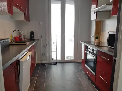 Cuisine ou kitchenette dans l'établissement MONETTE 1