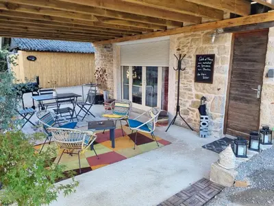 Terrasse ou espace extérieur de l'établissement Au Vieux Séchoir