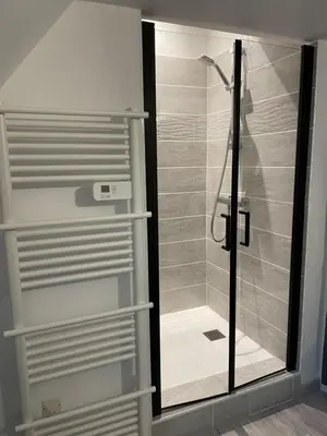 Salle de bains dans l'établissement Villa avec jaccuzi