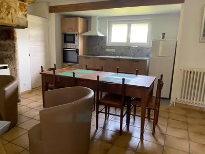 Cuisine ou kitchenette dans l'établissement Gîte à Rocamadour