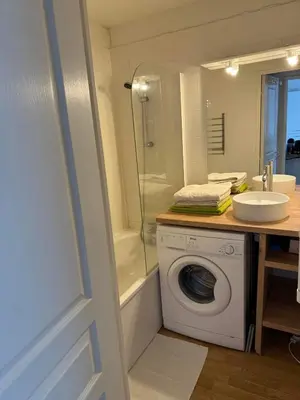 Salle de bains dans l'établissement Appartement 2 pièces, les Chalets de Super-Besse