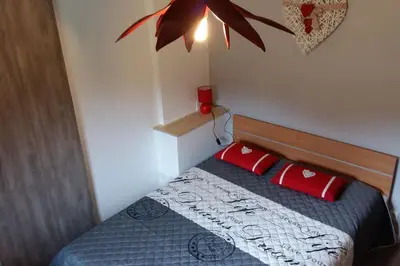 Plan de l'établissement appartement avec balcon au Mont Dore