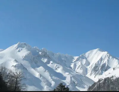 Vue générale sur la montagne ou vue sur la montagne depuis l'appartement