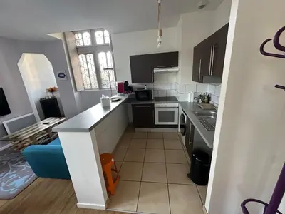 Cuisine ou kitchenette dans l'établissement Cocon au calme sur vezere