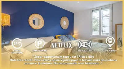 Certificat, récompense, panneau ou autre document affiché dans l'établissement Esprit cosy - Welc'Home