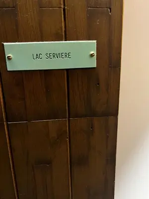 Plan de l'établissement Super-besse Résidence Le lac bleu Serviére Chez Lorenzo et Séverine