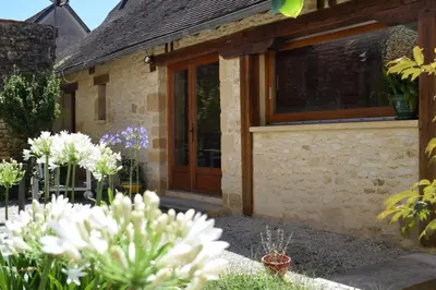 Jardin de l'établissement Suite Familiale 2 chambres double