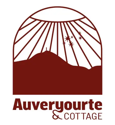 Certificat, récompense, panneau ou autre document affiché dans l'établissement Yourte ,volcans,randonnées,lacs,quiétude
