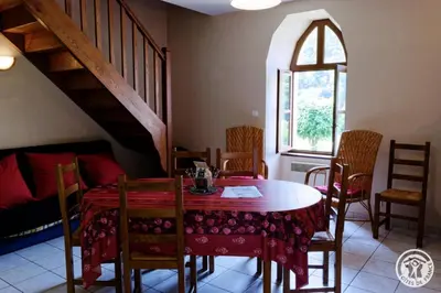 Coin salon dans l'établissement Presbytere