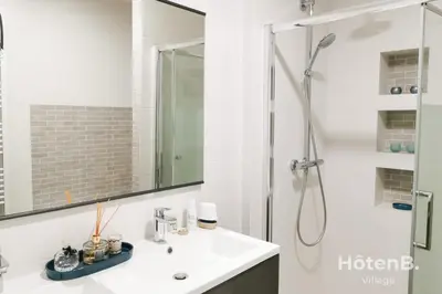 Salle de bains dans l'établissement Les Myrtilles - Maison 6 personnes à Limoges