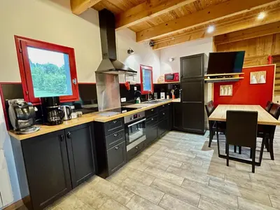 Cuisine ou kitchenette dans l'établissement Le loti des Arnats