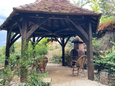 Jardin de l'établissement La Nature des Sens - Gîte les Cèdres