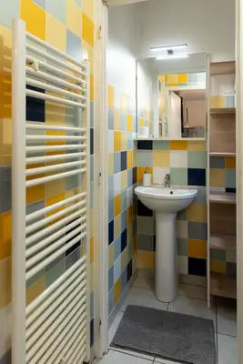 Salle de bains dans l'établissement Le Théodore Bac-Spacieux T2 - Coup de coeur en face de la gare des Bénédictins