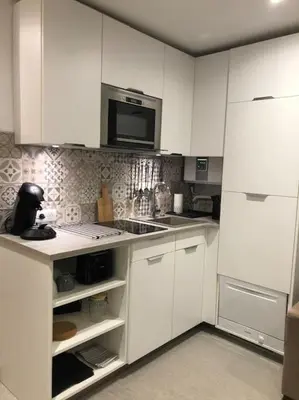 Cuisine ou kitchenette dans l'établissement Le Lioran, La Sumène, Studio balcon tout confort aux pieds des pistes