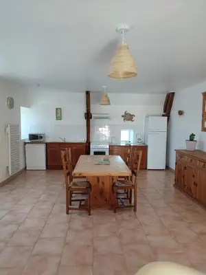 Cuisine ou kitchenette dans l'établissement Au Grand Bonheur - Gîte Padirac - Rocamadour