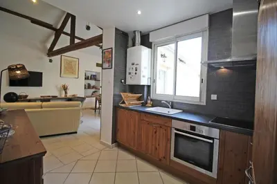 Cuisine ou kitchenette dans l'établissement Le clos sainte marie