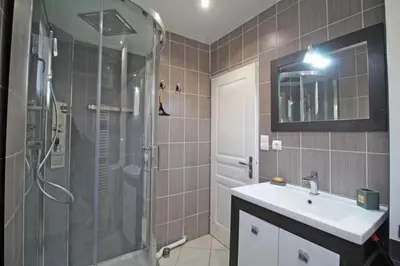 Salle de bains dans l'établissement Le clos sainte marie