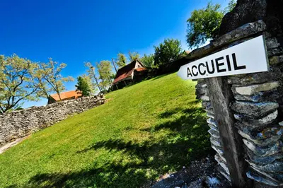 Certificat, récompense, panneau ou autre document affiché dans l'établissement Domaine Lagardelle Rocamadour