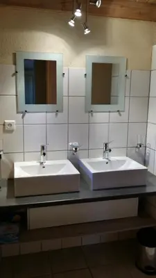 Salle de bains dans l'établissement Domaine Lagardelle Rocamadour