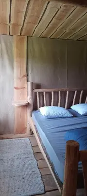 Un ou plusieurs lits dans un hébergement de l'établissement Cabanes des Landes- cabane sur pilotis