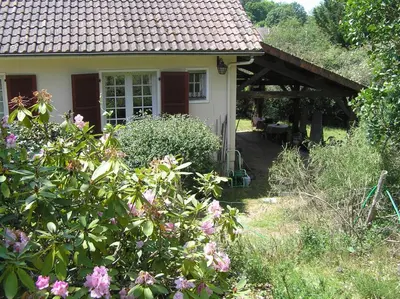 Jardin de l'établissement Le val des deux rieux
