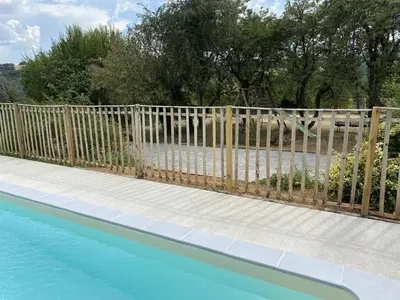 Piscine de l'établissement Leygat ou située à proximité