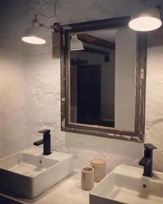 Salle de bains dans l'établissement Chateau de Cours