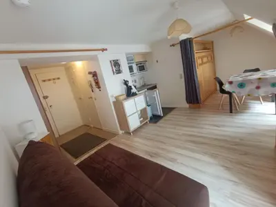 Cuisine ou kitchenette dans l'établissement Studio classé 4 personnes face aux Thermes, avec coin nuit