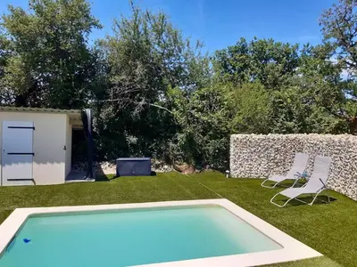 Plan de l'établissement Villa avec piscine privée à Martel, 70 m² pour 5 personnes