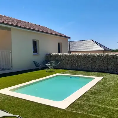 Villa avec piscine privée à Martel