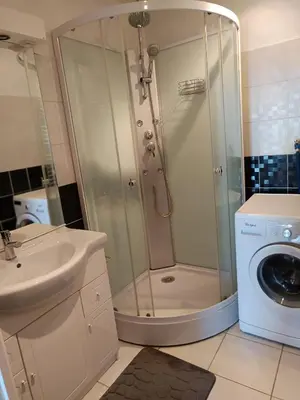 Salle de bains dans l'établissement Bellevue