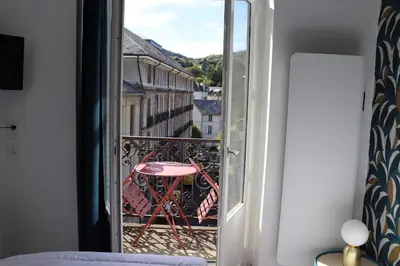 Balcon ou terrasse dans l'établissement Appartement 2/4 pers Vacance-Cure cosy et ensoleillé