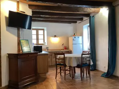 Cuisine ou kitchenette dans l'établissement La maisonnette des champs