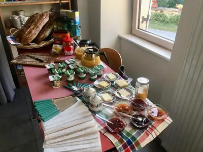 Nourriture dans l'auberge de jeunesse ou à proximité