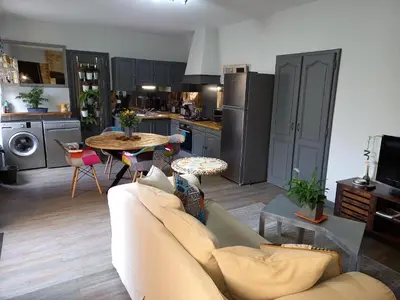 Cuisine ou kitchenette dans l'établissement Gîte Talia