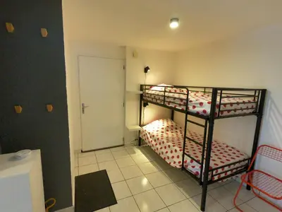Un ou plusieurs lits dans un hébergement de l'établissement Appartement T2 45m2 avec terrasse - 4 personnes