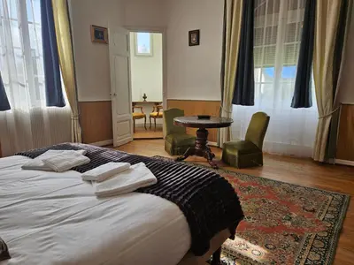 Un ou plusieurs lits dans un hébergement de l'établissement Château de Chazelpaud